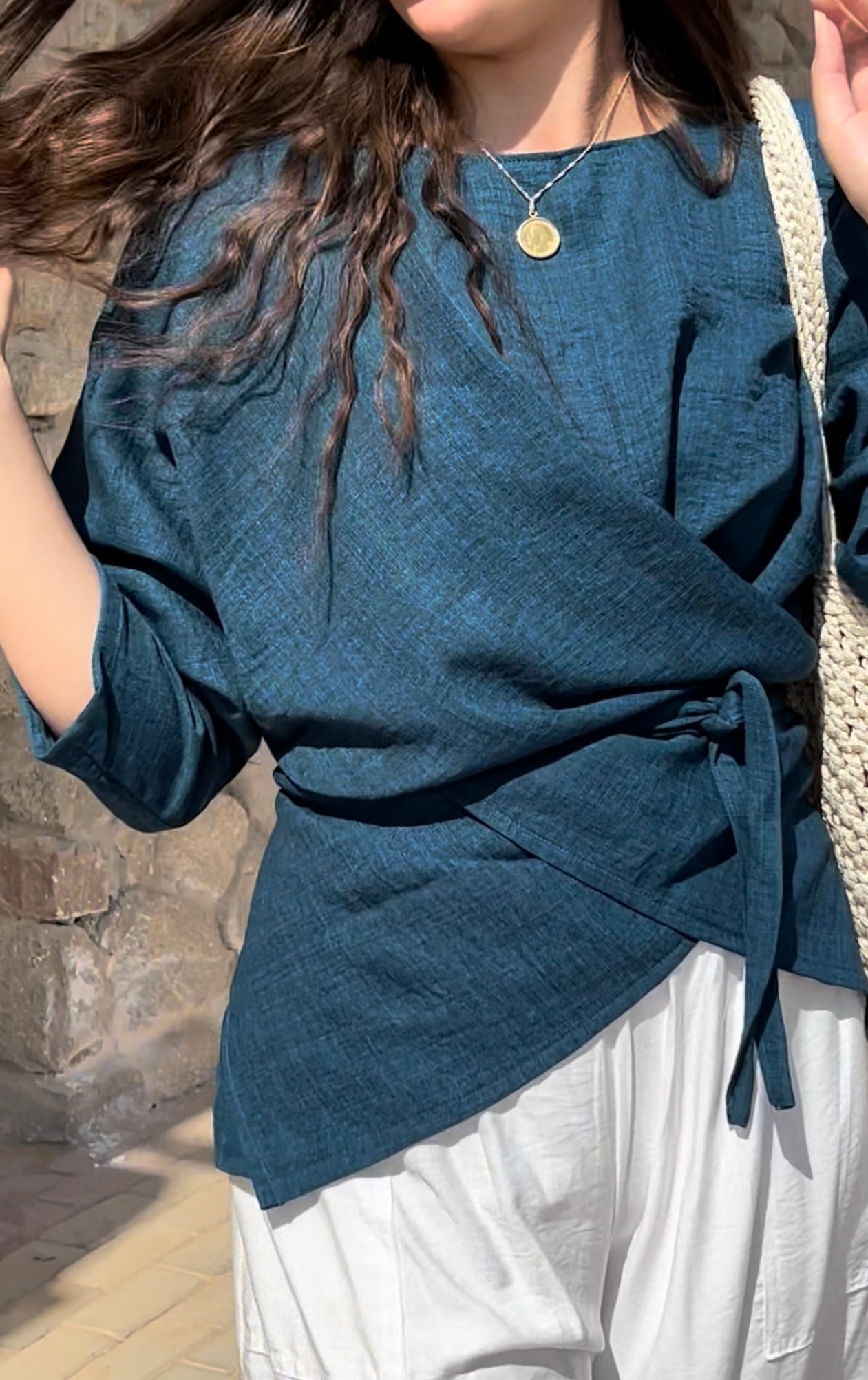Crisscross blouse in oxford blue