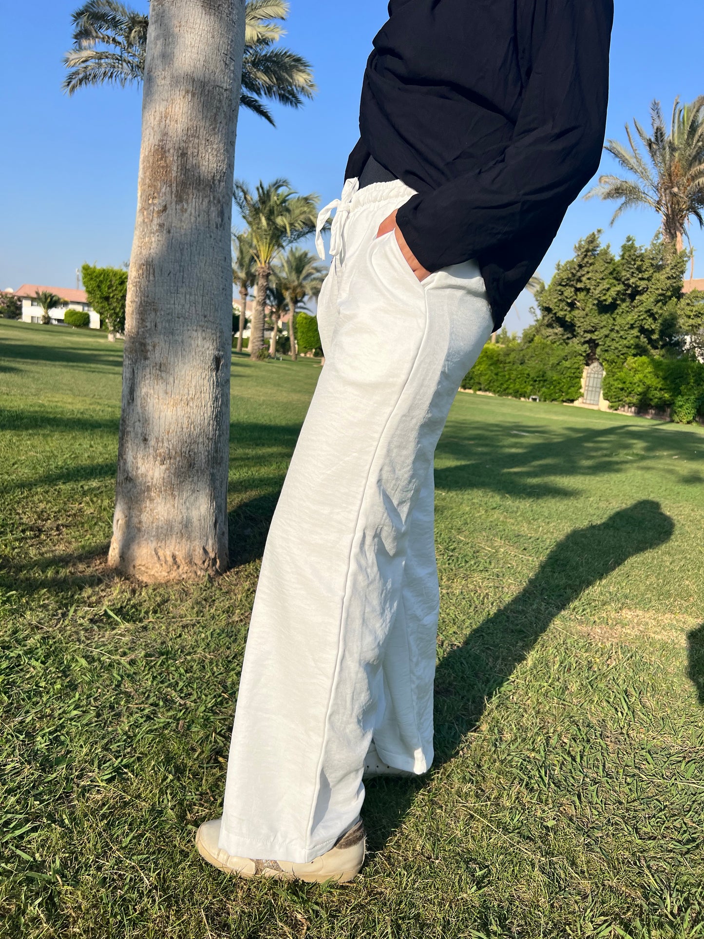 Linen pants in white
